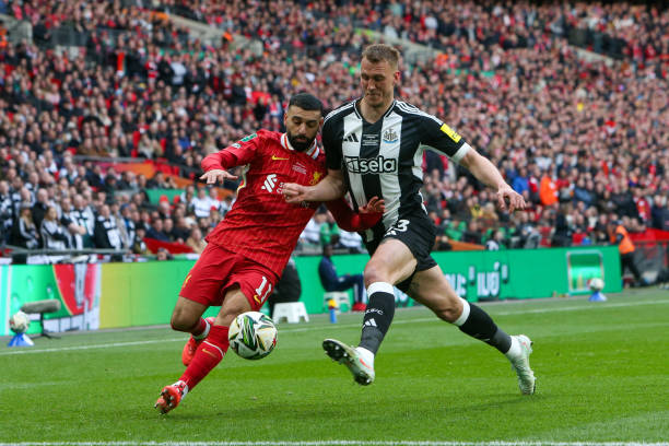 他不断利用 他不断利用